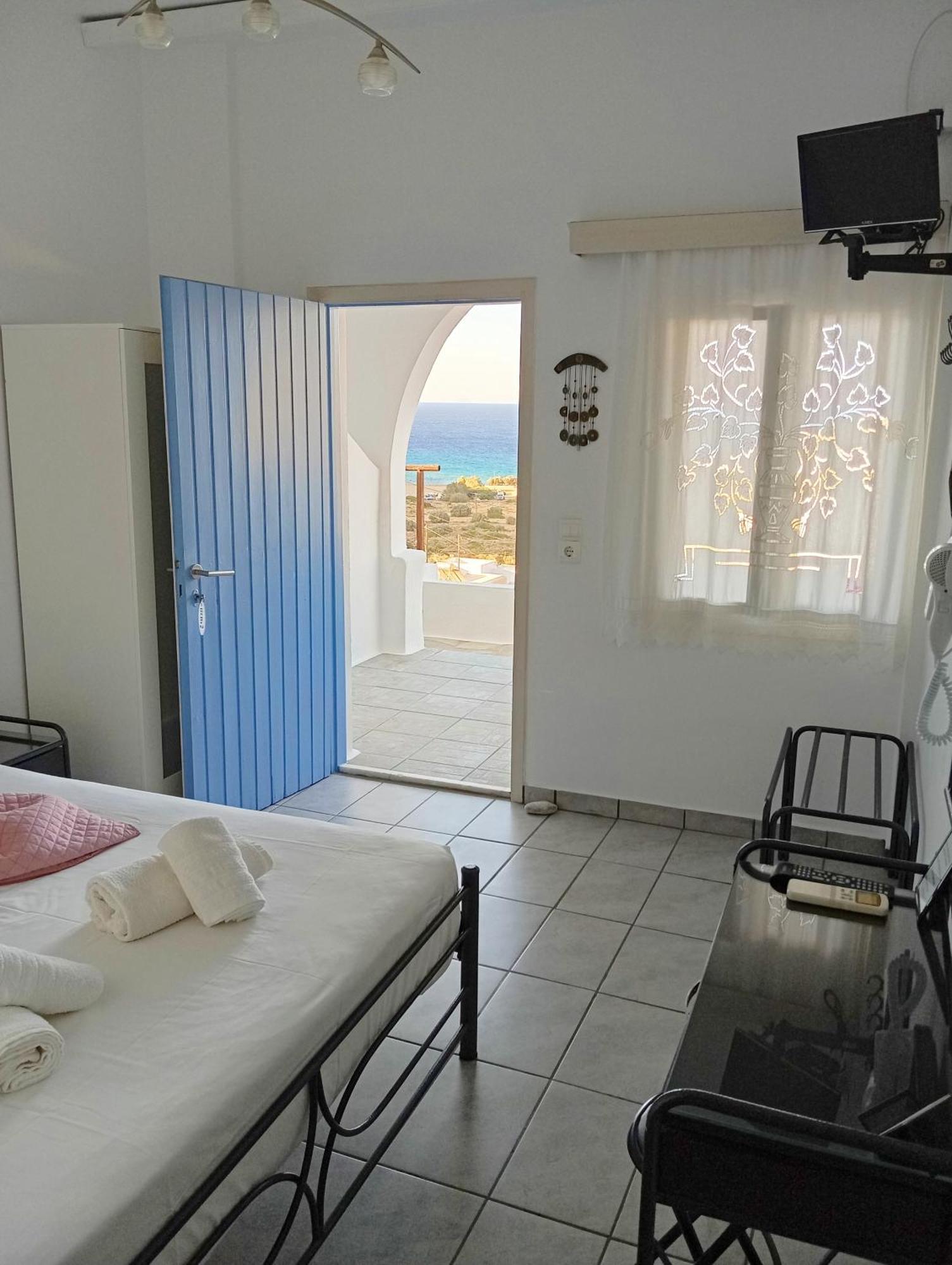 Lucas B Panorama Apartment Alopronia Екстериор снимка
